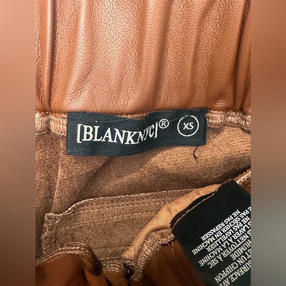 BLANK NYC BROWN  FAUX LEATHER ELASTIC HIGH WAIST CROP PANT XS - Picture 9 of 10